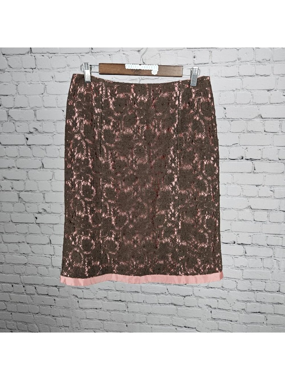 VTG Harold's Pink Silk Brown Crochet Lace Overlay Pencil Knee Length Skirt USA 8